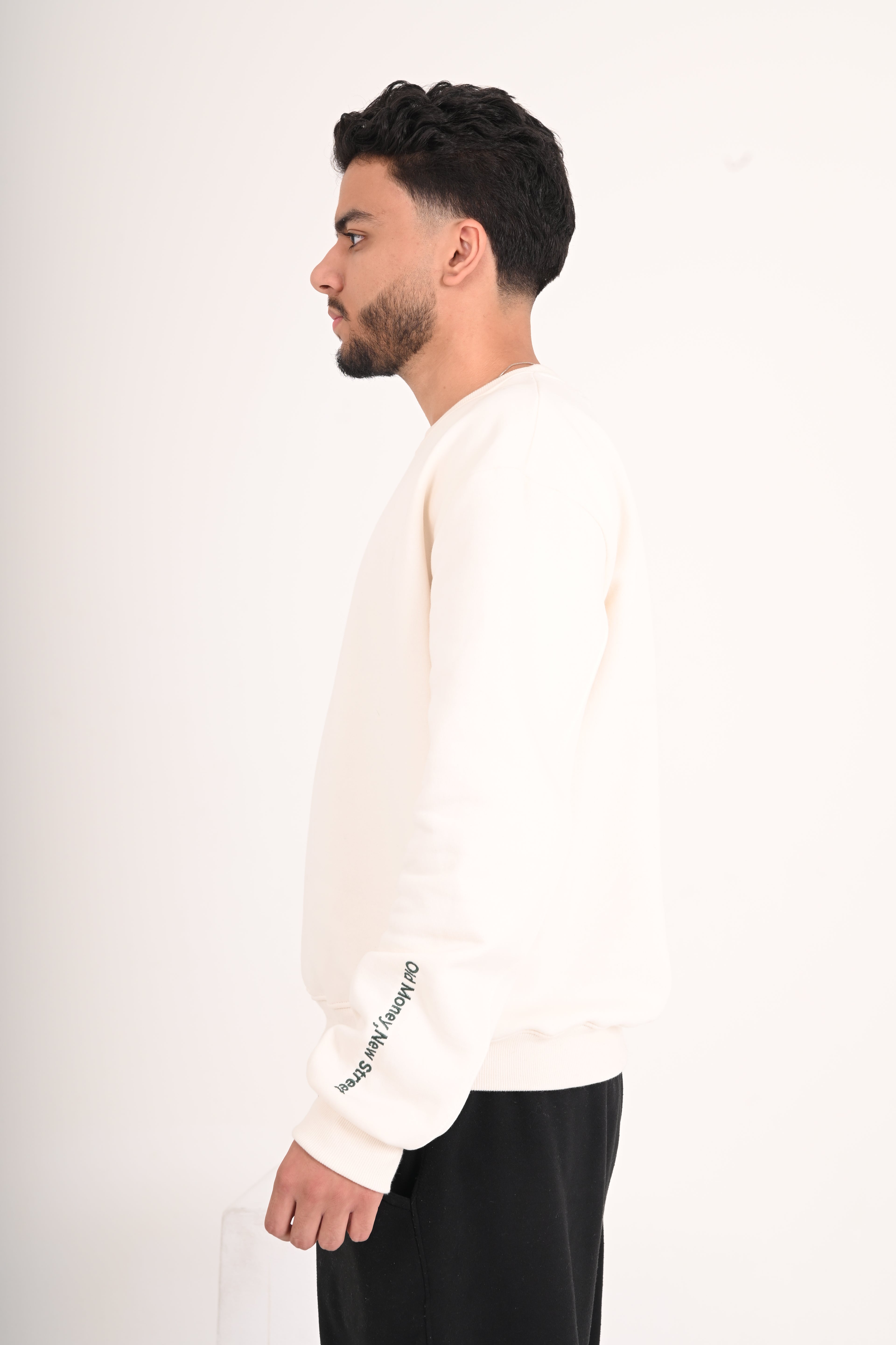 Nobile Essential Crewneck – Relaxed Fit